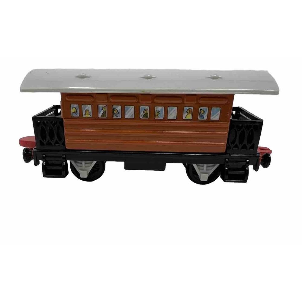 Vintage 1992 Ertl Thomas the Tank Engine Clarabel Passenger Coach Diecast Train